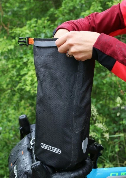 Ortlieb Fork-Pack 4,1 Liter Schwarz-matt – Bild 4